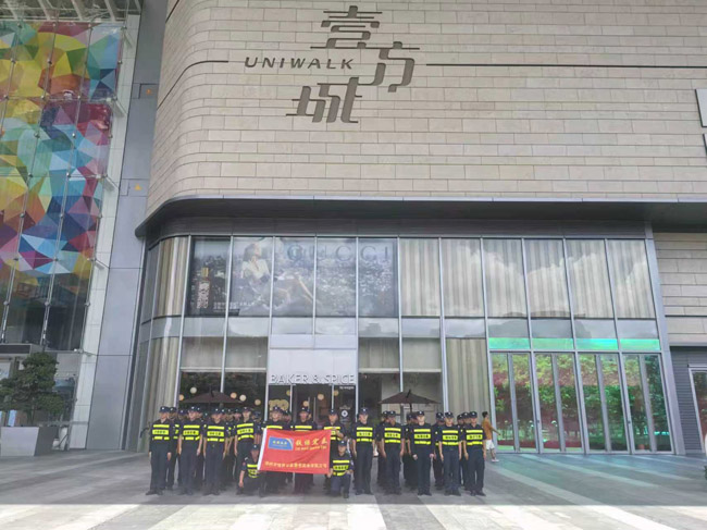 2025賽季中國(guó)三人籃球聯(lián)賽(深圳賽區(qū))安保護(hù)衛(wèi)活動(dòng)